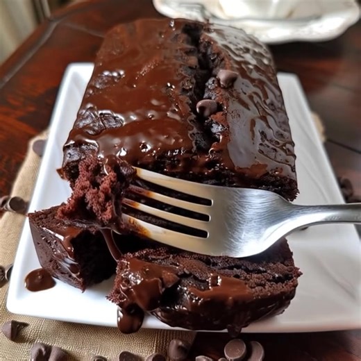 🍫 Double Chocolate Loaf Cake 🍫 “I made these for my turn hosting Bunko, and they were the first snack to disappear. I’ll definitely make them again!” 😋 💬 Get the Full Recipe 👇 (check c.o.m.m.e.n.t) #ChocolateLoaf #DoubleChocolate #EasyDesserts #ChocolateLovers #BakingLove #RichAndMoist #HomemadeCake #SweetTreats #ComfortFood #DessertGoals #FoodInspiration #KitchenMagic | Cooking Recipes