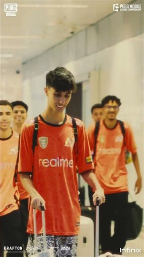 The champions have landed. ✈️🏆