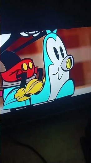 Amore Motore | A Mickey Mouse Cartoon | @disneykids