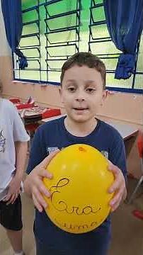 Reconto da história Chapeuzinho Vermelho #crianças #conto décadas #ensinofundamental #escola