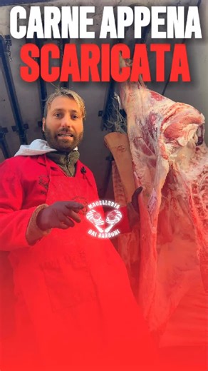 SI PUO’ AVERE UNA CARNE PIU’ FRESCA DI COSI?! 🔥 CARNE APPENA SCARICATA CHE VIENE DATA SUBITO A VOI! ———————————— MACELLERIA DAI BARBONI 📍 Via Giovanni Conti 360 – Mercato Valmelaina (Box 35-36) 🥩 Carne fresca con prezzi popolari e offerte settimanali fino al -20% 👨‍👩‍👧 Pack Famiglia disponibili per risparmiare sulla spesa 🚚 Spedizione GRATUITA su tutta Roma 📲 Scrivici su WhatsApp al 3518543395 per ricevere la lista offerte ———————————— 🎬 video: @topsocialstudio ———————————— #carne #risp