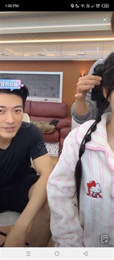 15K views · 951 reactions | Yu Long and Yang Mie Mie Live Stream with English Subtitles 11.06.2025 END #YuYang #Yulong #YangMieMie #yangmeimei #yulongmeimei #YangYiLu #yulongandyangmiemie #yuerniu #taraalieniod #taradrama | Tara drama | Facebook