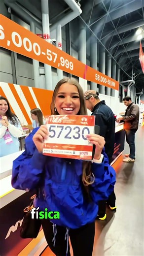 Why didn't Brooke Monk sweat at all after running 20 miles?