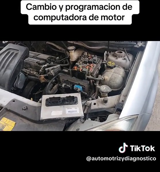 Reemplazo y programación de computadora de motor para vehículo , Pontiac G4 , la computadora la configuramos de un Chevrolet cobalto debido a que el cliente no pido conseguir del mismo modelo y año de su vehículo #programciondemodulos #programaciondecomputadoraparacarro #falladeinmovilizador #diagnosticoautomotriz