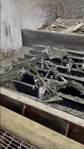 Processing bottom ash at the incinerator