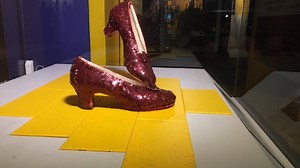 American History Museum raising money to save Dorothy's ruby red slippers