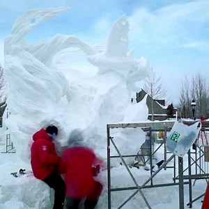 214K views · 474 reactions | World-class skiing isn't the only reason to go to Breckenridge. Check out these incredible snow masterpieces, sculpted from hand tools only! ☃️ See how to ski crowd-free in Colorado >> https://traveldaily.com/2JHvozE ⛷ | Travel Channel | Facebook