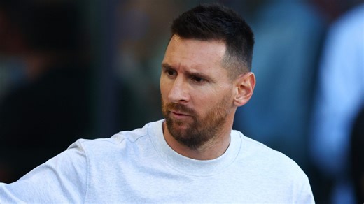 Lionel Messi poses for rare photo with family dog - who hilariously seems to have eyes on his mate drink - as Inter Miami star continues recovery from ankle injury | Goal.com Canada