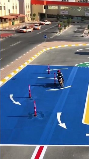 Passing Exercise 1 "Zigzag" maneuver in the motorcycle driving test in Qatar #drivinglicense