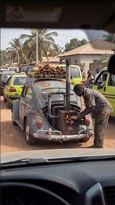“This car doesn’t run on fuel… it runs on firewood 🔥🚗😳”