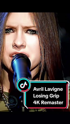 Avril Lavigne - Losing Grip 4K Remaster