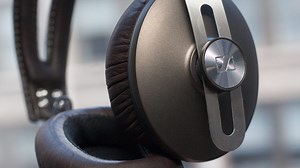 Sennheiser Momentum review: Luxurious headphones worth the high-end price