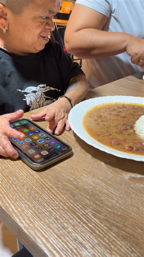 Jorgito el Guayaco comiendo arroz con menestra y mayonesa 😂🤣 | El Guayaco viral