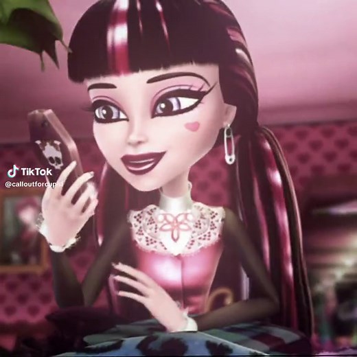Draculaura Monster High Vampire Edit
