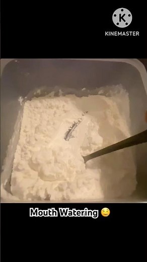 Cornstarch Eating Satisfying￼ ￼Mouth Watering Sounds #cornstarch #cornstarchasmr #cornstarchsqueaks
