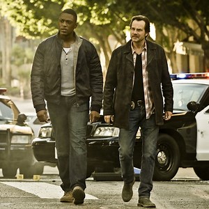 Bill Paxton Honored by His CBS Drama Training Day With Episode-Opening Memorial