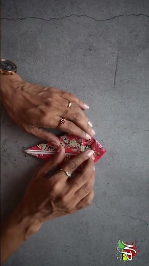 🎄DIY Gift Box for Christmas 🎁 | Easy Origami Gift Box | Small Items Gift Box #giftbox #ytshorts