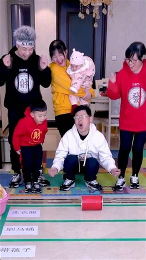 Bottle rolling challenge. Have you learned it? #partygame #funny #familygame