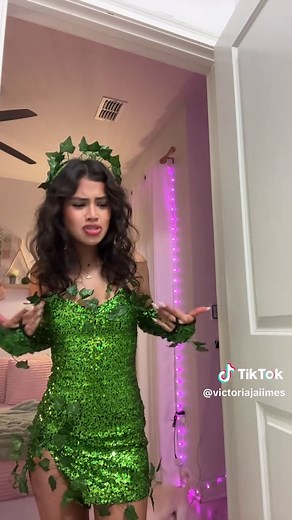 Victoria Jaimes: Trending Dance Moves Compilation