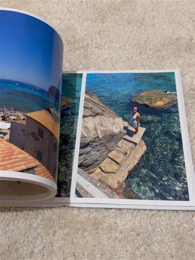 Cessou_83 on Instagram: "CONCOURS 🎁 50€ sur Photobox Depuis plusieurs années, j’utilise @photoboxfr pour créer des livres photos de mes vacances. La qualité est extra c’est super simple d’utilisation, la livraison est rapide et ça fait de très jolis souvenirs ✨ Conditions de participation : •Etre abonné à mon compte et celui de @photoboxfr •Liker ce post •Inviter des amis à participer (plus d’amis invités plus de chances de gagner) 🏆 Bonus: partager en story pour plus de chances Tirage au sort