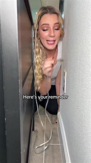 Best Finds & Daily Deals on Instagram: "No more messy cords ⚡️✨ The Sleek Socket hides bulky plugs and tangled wires behind furniture with its ultra-thin, flat design. Clean, modern, and perfect for any room setup 🏠💡 Link in bio & follow for more! #homeorganization #cablemanagement #smartliving #homedecor #minimalistsetup #amazonfinds"