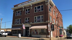 Flag and Banner to stop selling Confederate flags