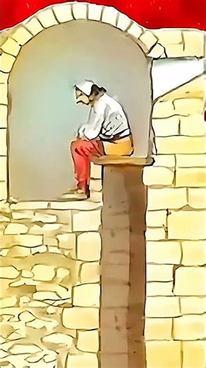 How Did Old Fashioned Toilet Works 🤔 | #shorts #ytshorts