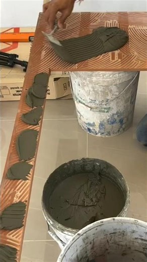 Ceramic Tile Adhesive Skimming Technique for Strong and Even Installation