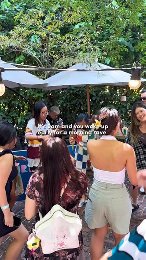 3.3K views | The future of clubbing is waking up early on Saturday morning to grab breakfast and dance away. It’s a great way to burn calories and clock in your steps. I am so glad that @thebreakfastclub.rave hosted their first rave at @campcaribbeansg because they make delicious food. ☀️The Breakfast Club organises morning raves on Saturdays at different venues in Singapore. Check out their IG: @thebreakfastclub.rave for the next morning rave. | Deenise Glitz | Facebook