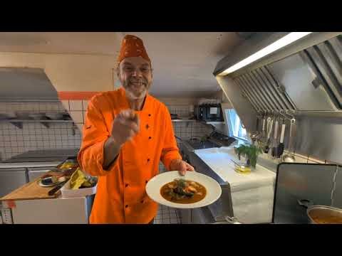 Papa’s Danube fish soup 🐟🔥 Family recipe with carp, catfish & peppers – pure tradition!