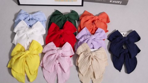 Joby Compact Action Tripod, Camera Tripod with Ball Head, Universal ¼-20” Quick Release Mount and Carrying Bag, for CSC,DSLR, Mirrorless Cameras, Colour: Black, 1.5kg Capacity