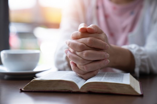 20 Loving Bible Verses About Family