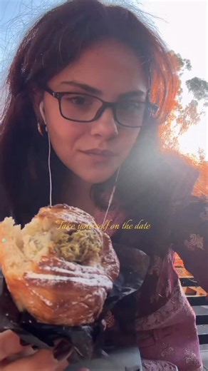 Romantica hq on Reels