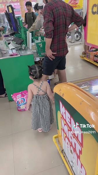 Đi đâu đó em bé ơi - Những khoảnh khắc dễ thương