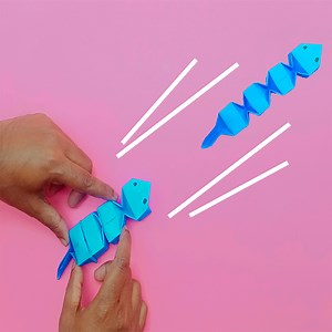 65K views · 345 reactions | DIY and paper craft ideas - DIY back to school project - Make an origami snake step by step #Crafts #OrigamiSnake #OrigamiIdeas | DIY And Paper Crafts | Facebook