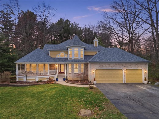 11542 Lancelot Ln, Pinckney, MI 48169 - MLS 26011460 - Coldwell Banker