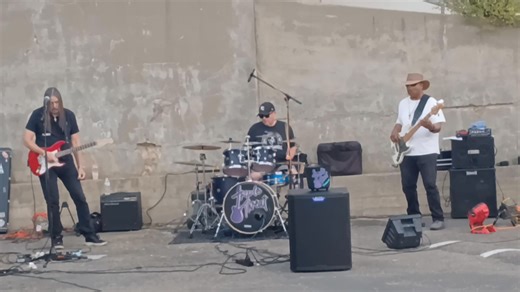A little Confession | Triple Threat featuring DJ Ison