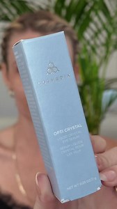 What’s the secret behind Opti Crystal? Liquid Crystal Technology ✨️ Helps minimize the appearance of fine lines and wrinkles Brightens the look of dark circles under eyes Deeply hydrates to encourage the appearance of firmer skin | COSMEDIX