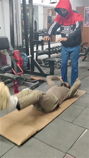 Mahendra Singh Hathodiya on Instagram: "#shorst #MS fitness#apps exercise#gym trainer#Jaipur"