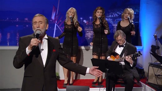 487K views · 17K reactions | #1stdayofHalloween It's almost Halloween and that spooky vibe is in the air! Here's Ray Stevens performing the classic Jim Stafford song "Spiders & Snakes" live on CabaRay Nashville. ️ #spidersandsnakes #jimstafford #spookymusic #halloweenmusic #halloweensong #halloweenmood #halloweenvibes #cabaraynashville | Ray Stevens | Facebook