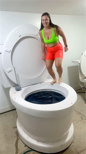 SUPER HIGH JUMP into Worlds Largest Toilet BlackPool in Slow Motion BIG SPLASH #shorts