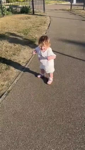 Pamela jean Cheer doogle (@pamela.jean.cheer)’s videos with Cute - Aurel Surya Lie