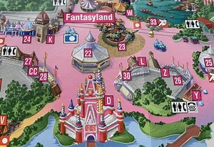 Let's Travel By Map: Magic Kingdom in 1998
