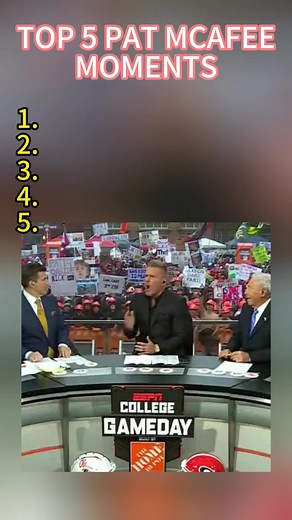 @Pat McAfee Show Clips got the #Georgia crowd #hyped up 👏 #CollegeGameDay #CollegeFootball #chant