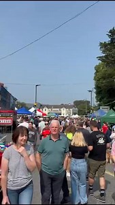 Kenmare Fair Day – hundreds of years of colour, crafts & community. From local produce to handmade treasures, Kenmare’s fair day keeps the heart of history beating strong 🐄🎻🧺 #KenmareFairDay #KerryHeritage #traditionliveson | Kenmare Bay Hotel & Resort