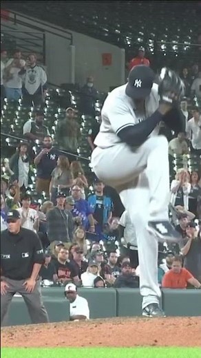 Aroldis Chapman Slow Motion Pitching Mechanics (1st Base Side View) #baseball #pitchingmechanics