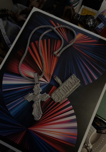 Video de ONLINE SHOPPING (@xostyle.open) relacionado con “Unboxing”