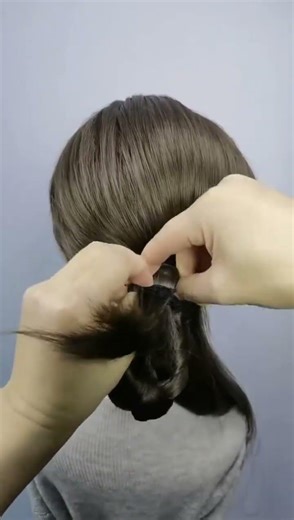#Compiled and distributed#Side-swept hair#Braiding is simple and easy to learn#It s