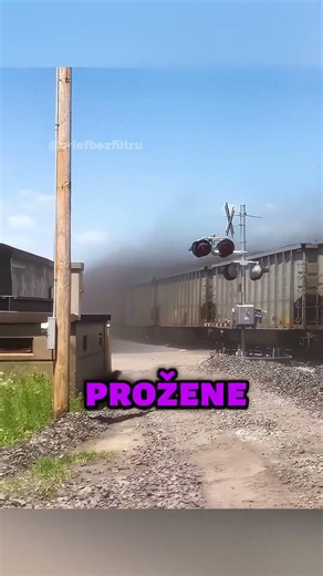 Proč se na vlaky stříká tato tekutina? 🚂🤯