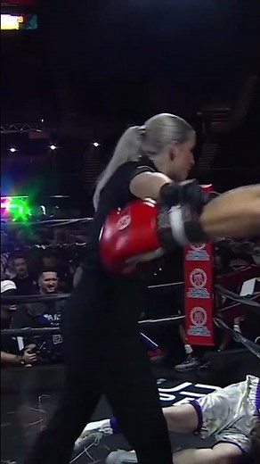 Hockey player fights undefeated boxer and gets a KNOCKOUT